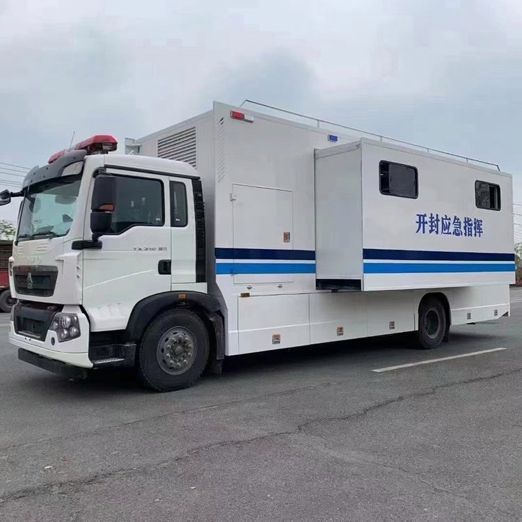 国六时代下的应急保障车队 大型通信指挥车、消防应急通讯车、宿营保障车的协同作战